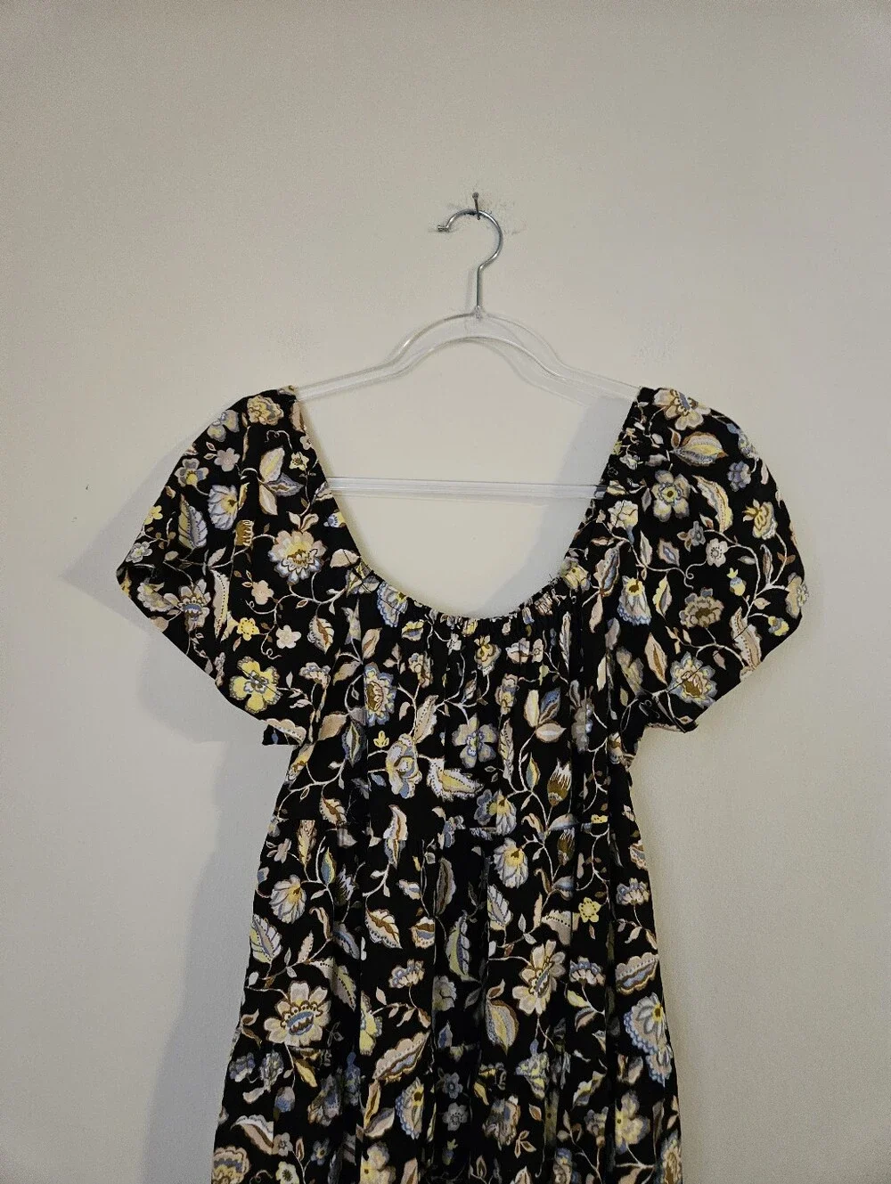 Old Navy Black Floral Puff-Sleeve Mini Dress, Size XS